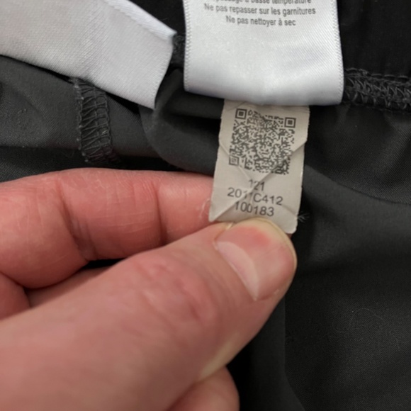 ASICS Men's XL Gray with Black Workout Shorts MEN'S 9IN ASICS MIXER SHORT - Picture 10 of 14